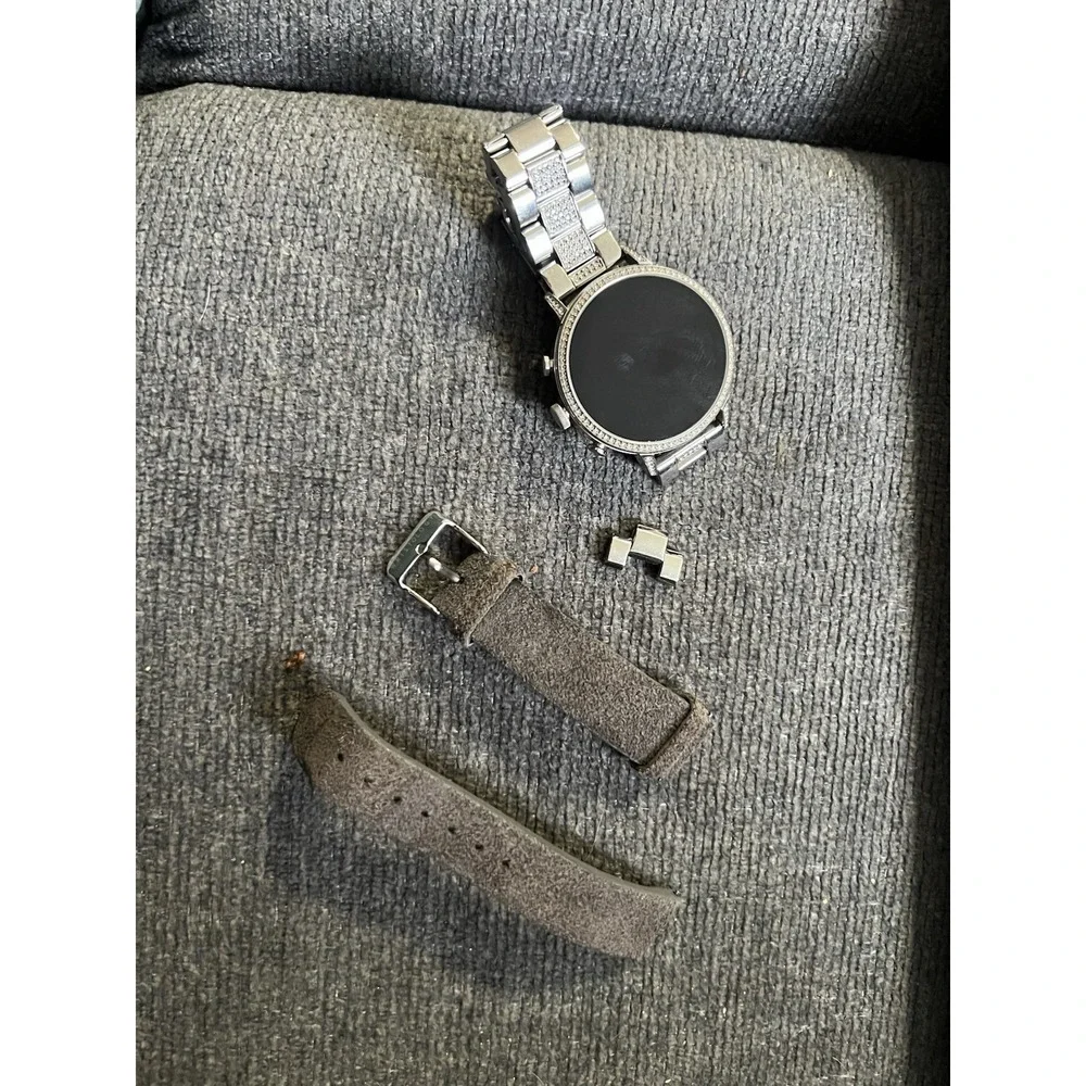 Fossil Gen 5 Smartwatch Silver Tone w/ Leather & Metal Bands Untested PARTS ONLY